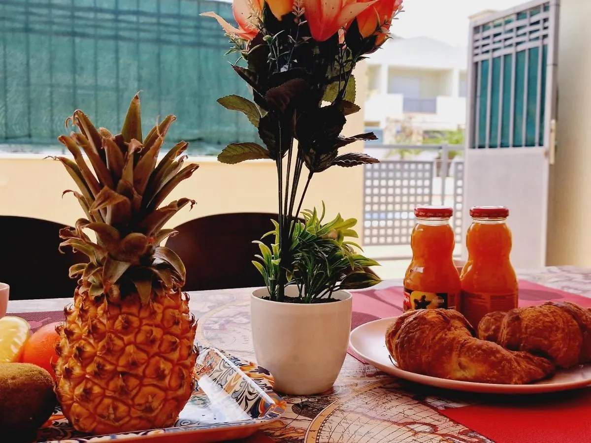 Precious 3 Bedroom, Oasis De Fanabe Wifi Free Costa Adeje  Сasa de vacaciones